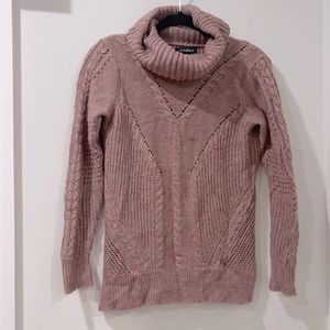 Mauvish-pink turtleneck sweater in extra small